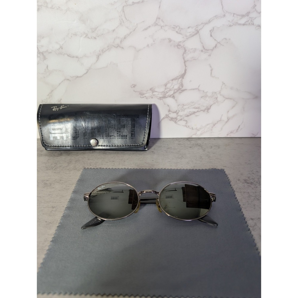 Vintage Ray Ban W2319 Side Street Oval Bausch and Lomb With Case RARE